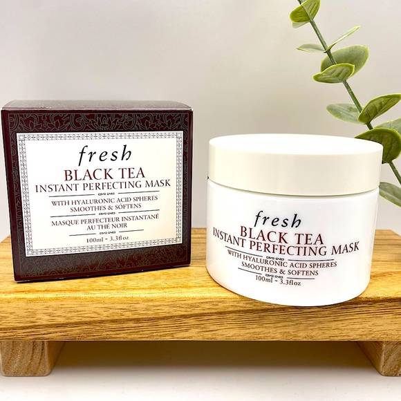 FRESHBlack Tea Instant Perfecting Mask (Brand New!) 💘